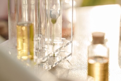 Bulk perfume laboratories