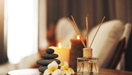 The latest trends in setting for this spring