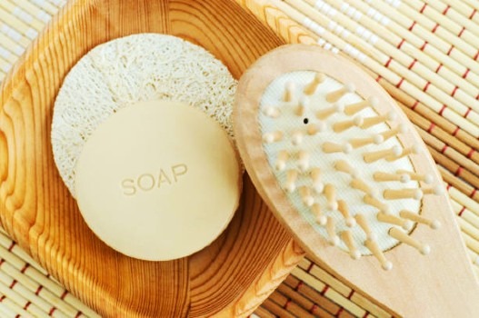 Reasons to include solid cosmetics in your business